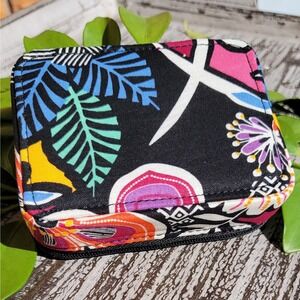 Travel Pill Case in Performance Twill NWT KAUAI FLORAL
